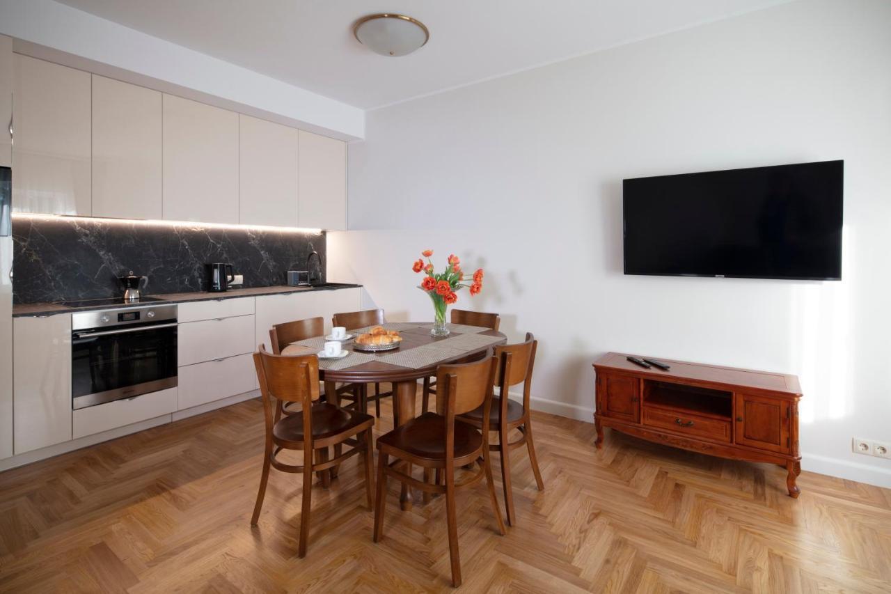 Villa Acacia Kaunas Eksteriør bilde